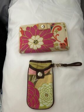 Spartina Floral Canvas Wristlet and Wallet Set - Pink, Green, Cream